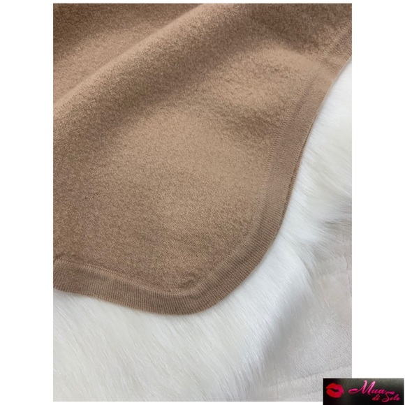 ❌SOLD❌TORY BURCH Beige Dawson Wool Beaded Sweater - Picture 8 of 8